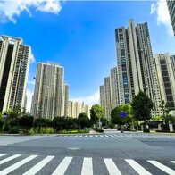 Nữ công nhân tích cóp cả đời mới mua được căn hộ cũ nát, sau 7 năm bán được 20 tỷ: Bỗng chốc thành đại gia bất động sản