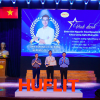 Giữ được sự ổn định trong học tập: Hành trình 2 năm liên tiếp đạt học bổng của một sinh viên HUFLIT
