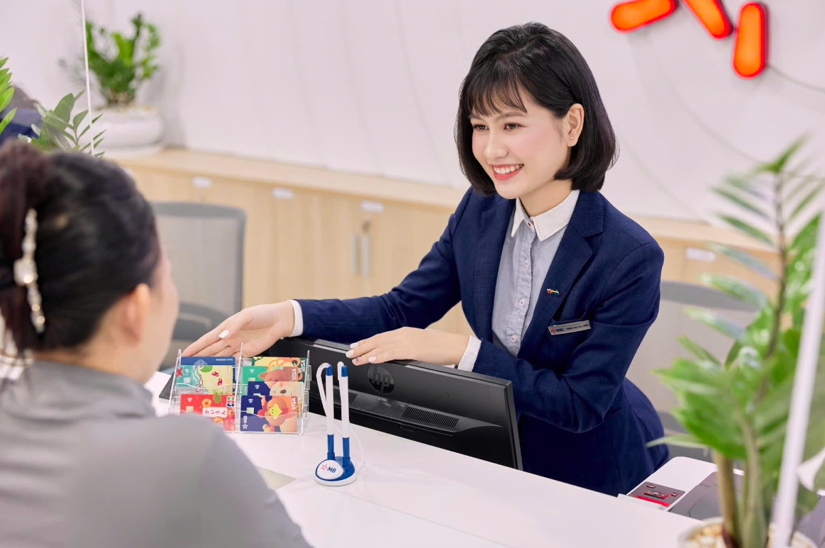 Tăng trưởng mạnh - Kiểm soát rủi ro hiệu quả - MB tiếp tục dẫn đầu chuyển đổi số